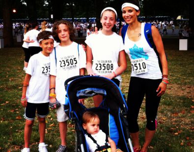 Families That Play Together, Stay Together: My Philadelphia Color Run Recap